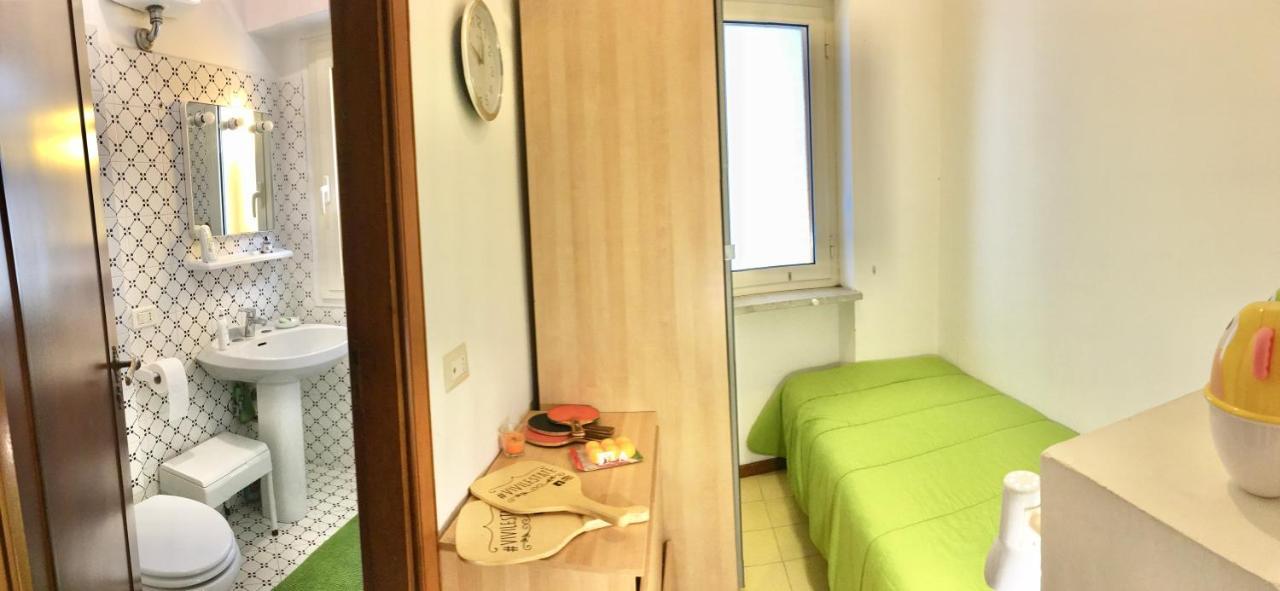 Virginia'S Guest House 索伦托 外观 照片